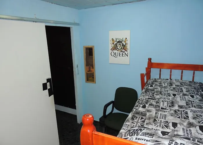 Dormitory Room Mixed